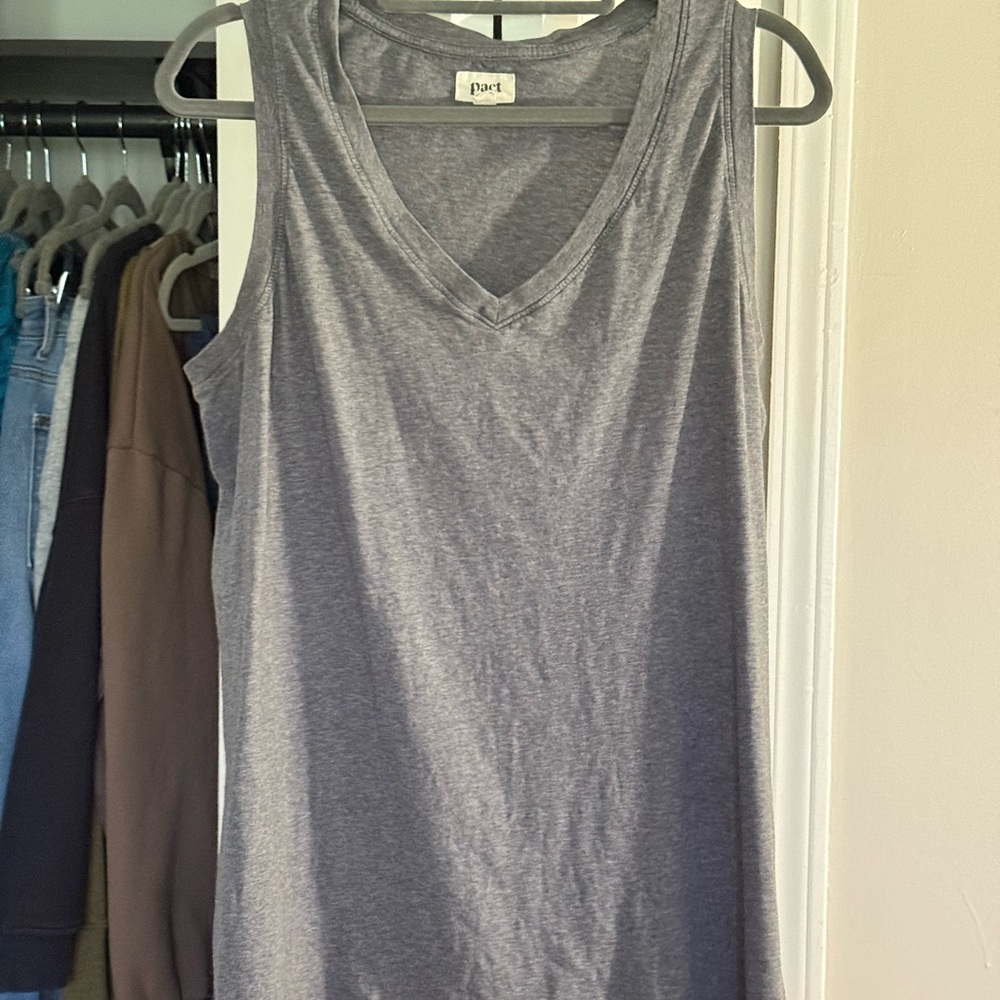 Pact xl tshirt dress, v neck sleeveless